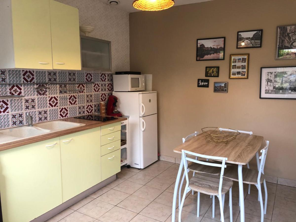 La Maison Des Artistes Villa Auxerre Esterno foto